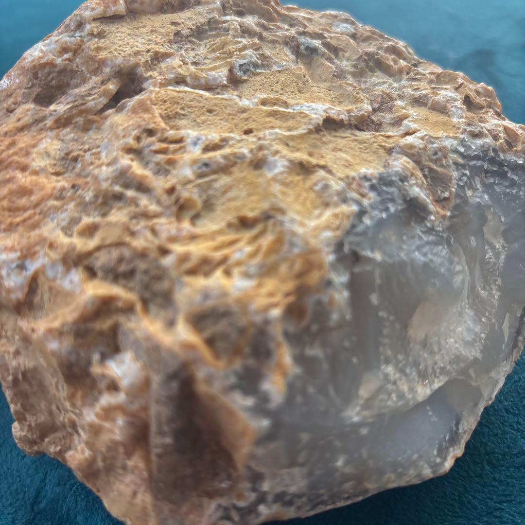 BIG 命根石　　水入りメノウ　歴史あるパワーストーン