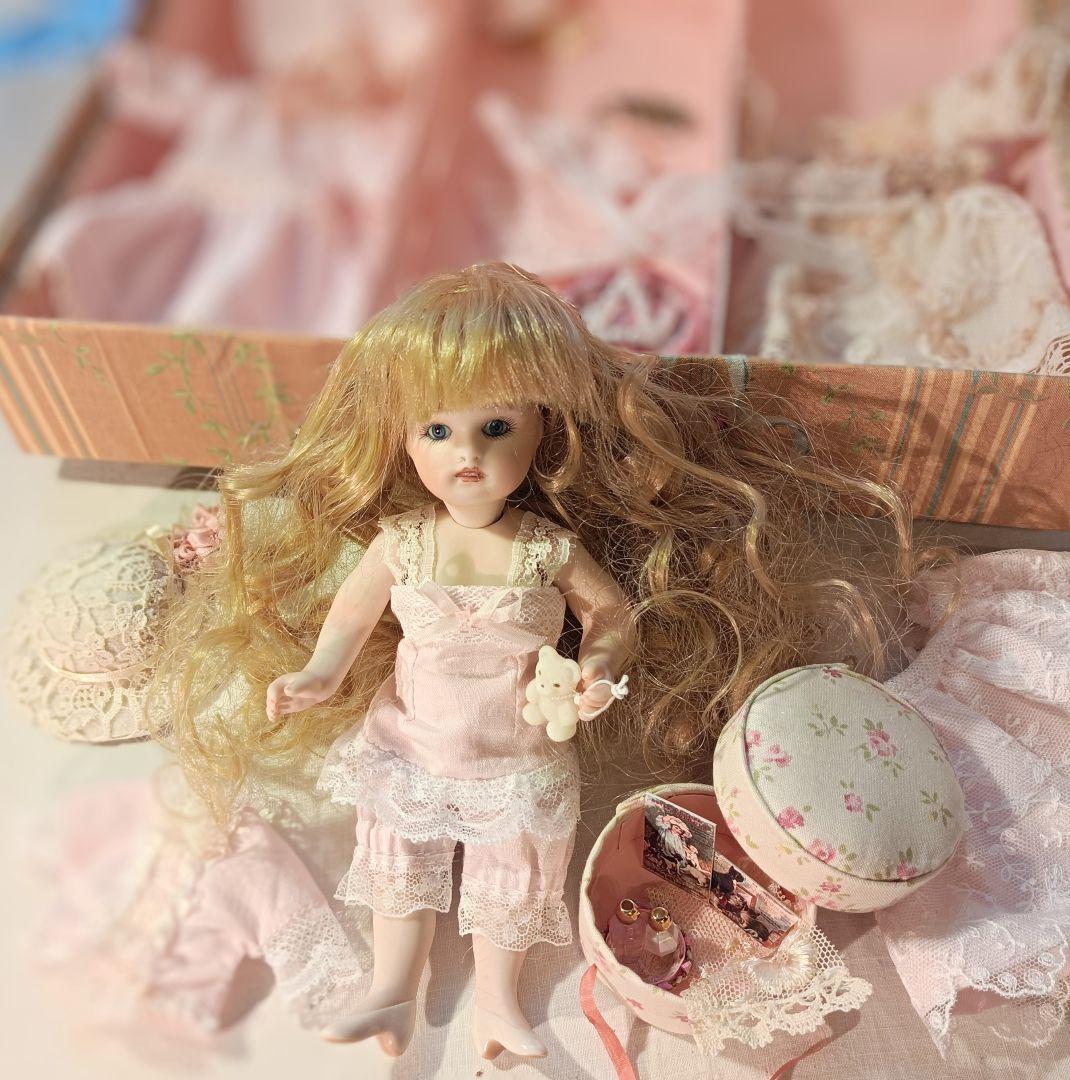 ま*ー様 ビスクドール　ミニョネット　プレゼンテーション　Handmade