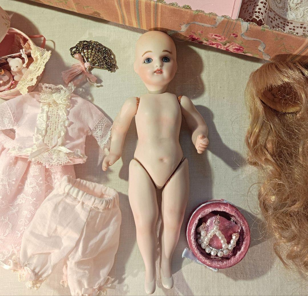 ま*ー様 ビスクドール　ミニョネット　プレゼンテーション　Handmade