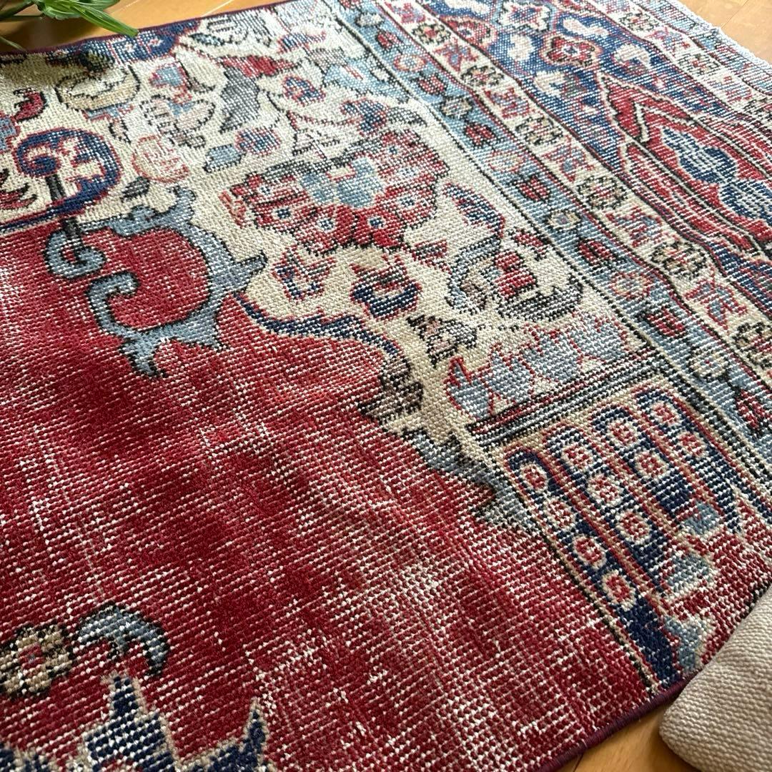 78×115アンティークレッド　ボタニカル　トルコヴィンテージラグ