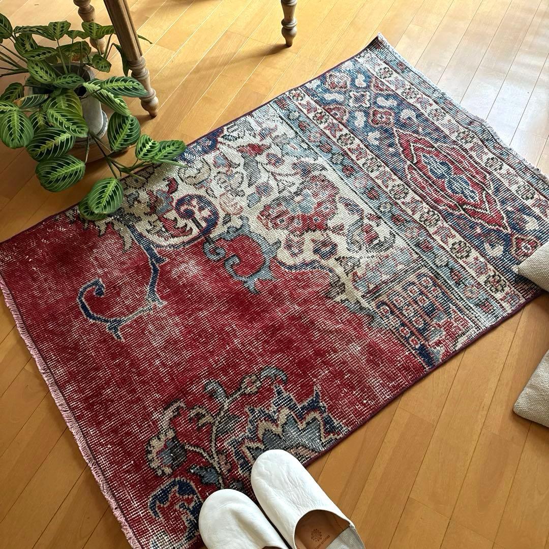 78×115アンティークレッド　ボタニカル　トルコヴィンテージラグ