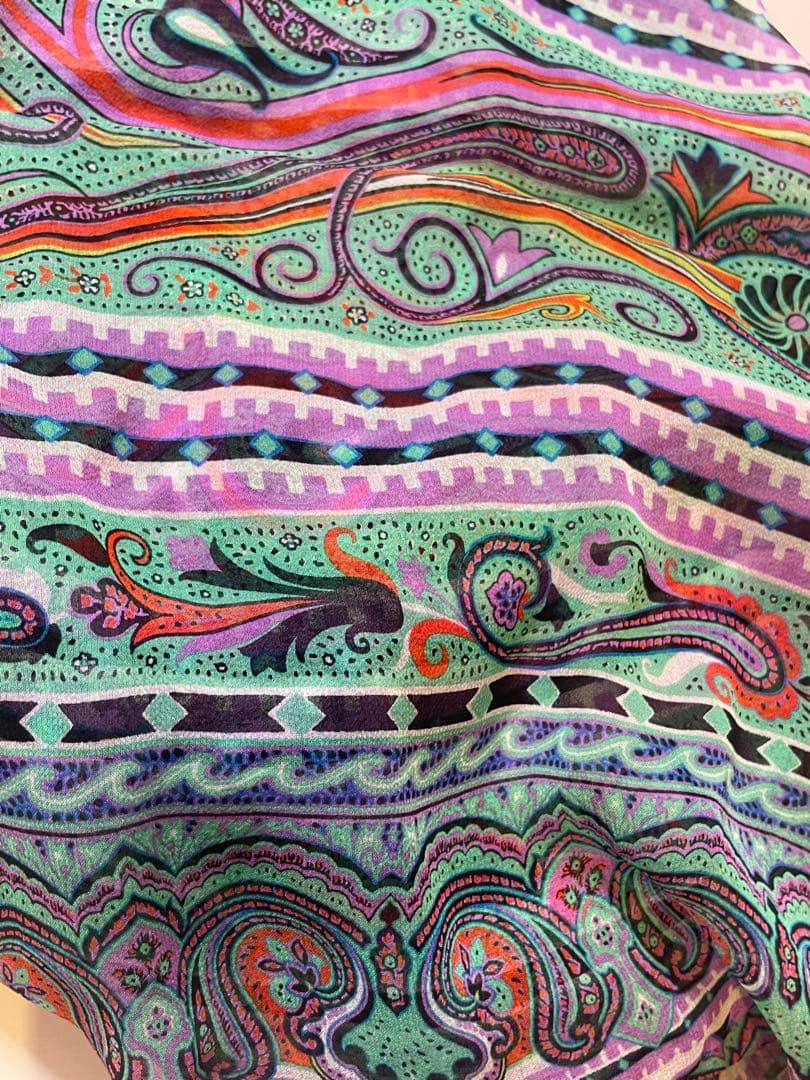 【新品未使用】ETRO ペイズリー柄 シルク100% スカーフ