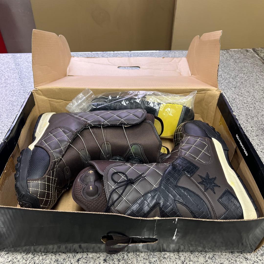 DCSHOECOUSA スノーブーツ スポーツ メンズ 27.5㎝ 冬小物 格安