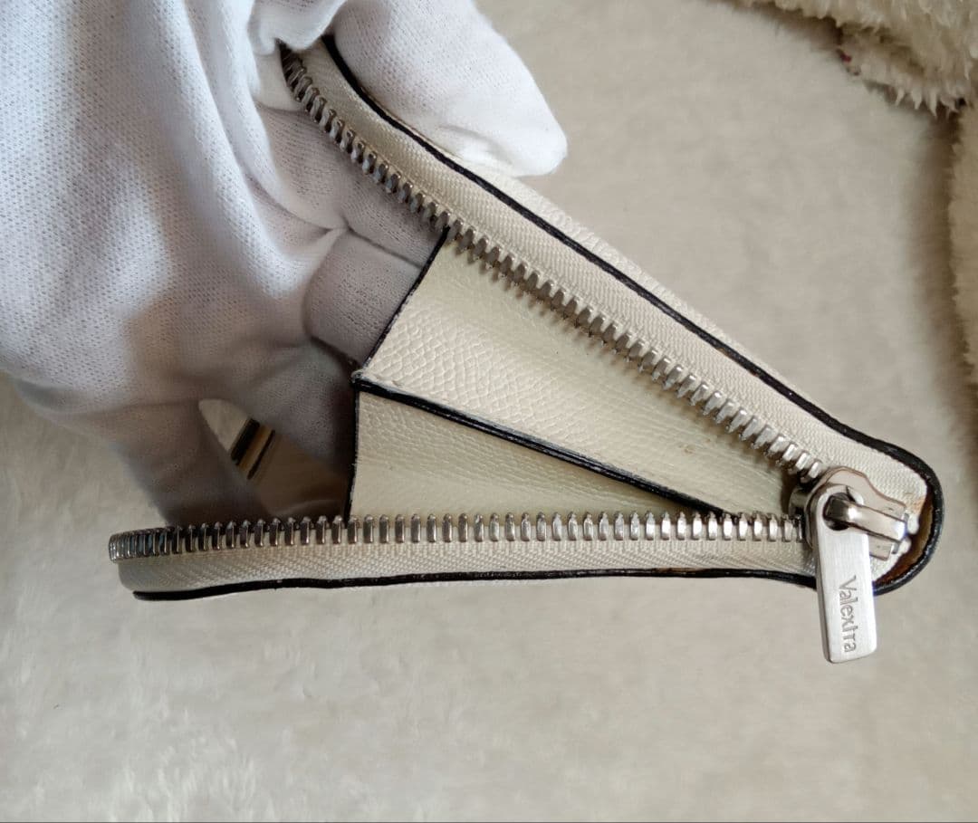 Valextra ヴァレクストラ トラベルポーチ 財布 オーガナイザー