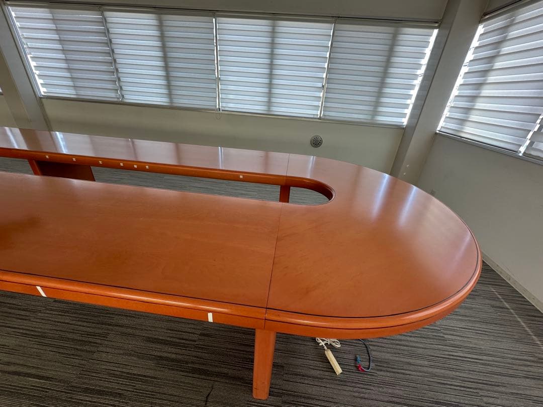 U字型オレンジ木製会議テーブル　引き取り限定