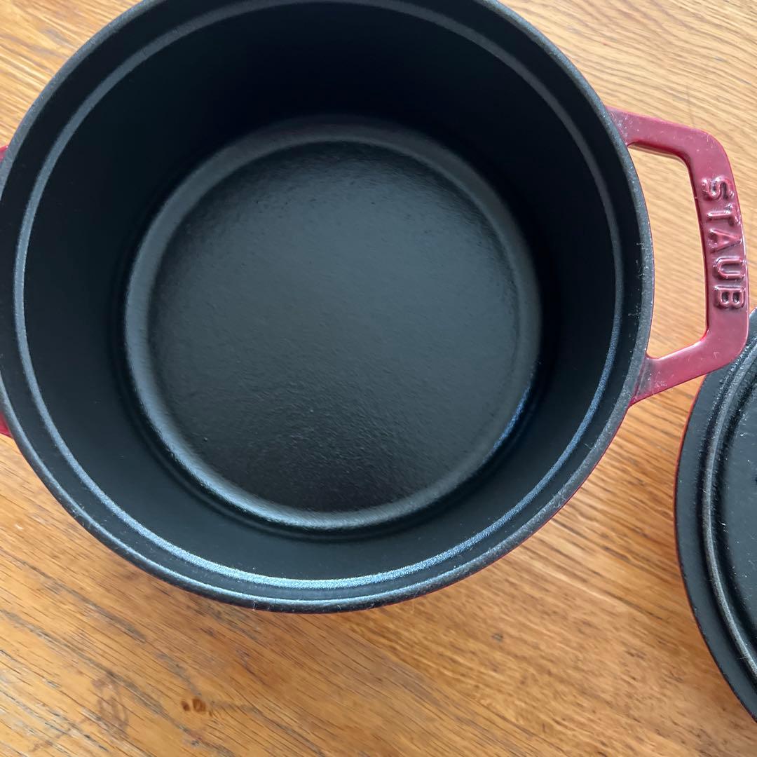 STAUB ラ・ココット 鍋 赤　18センチ