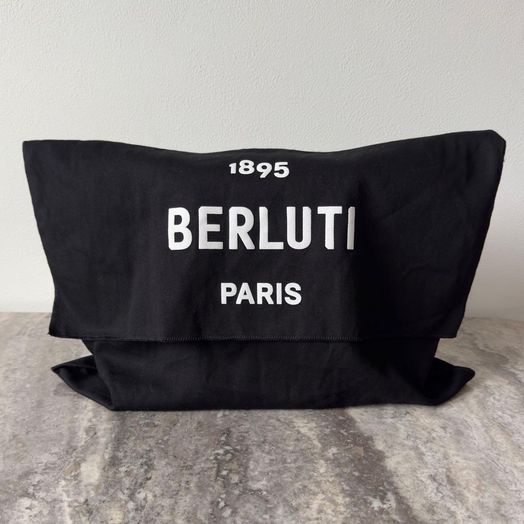 定価46.2万円 ベルルッティ トゥジュールXS スクリットレザートートバッグ