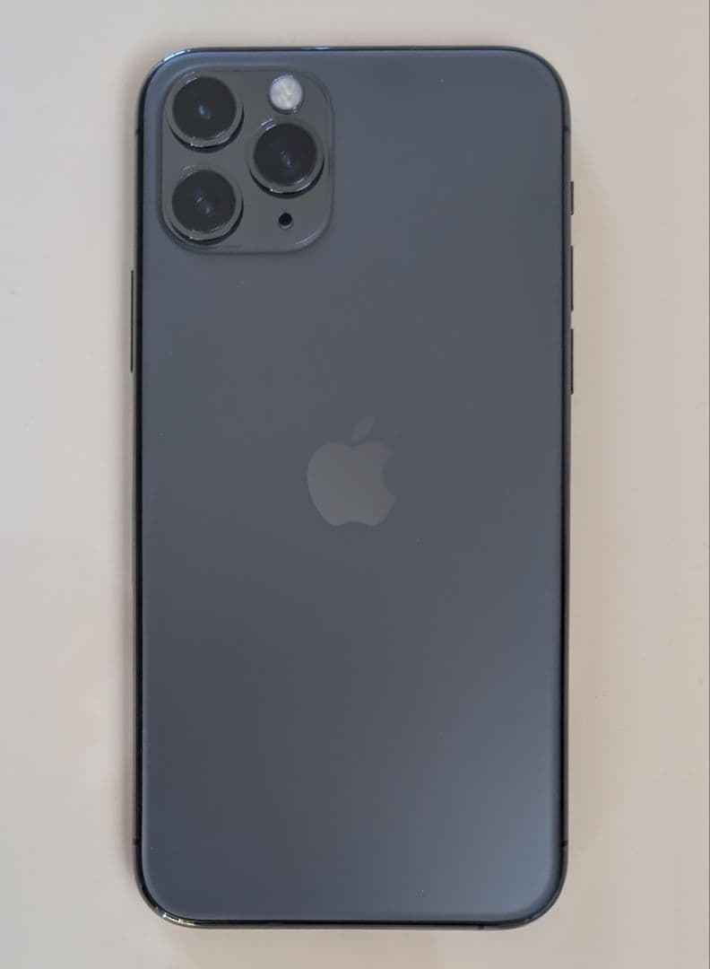 【未使用】iPhone 11 Pro 64GB カメラ無音 FeliCa 香港版