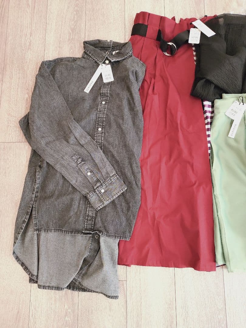 5点　ヤマダヤ　aga radiate