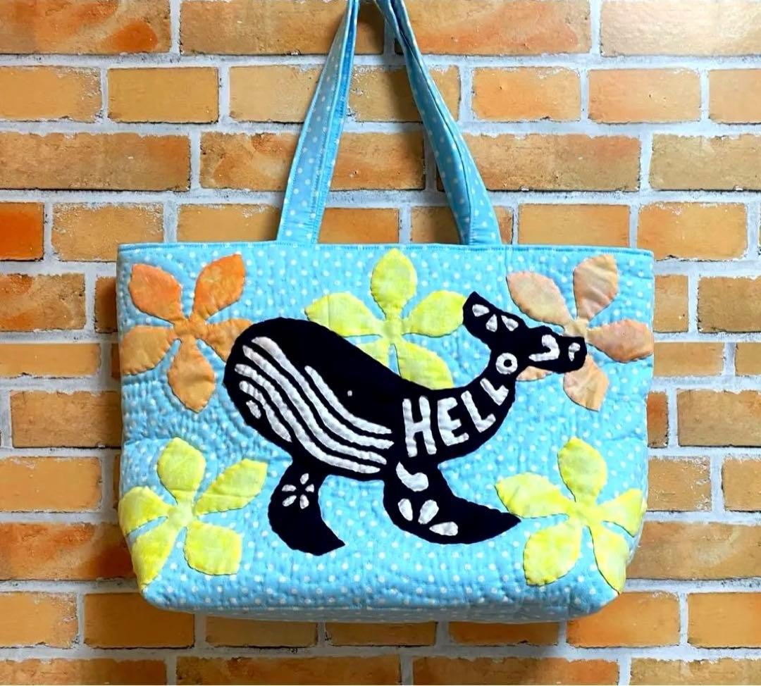 ハワイアンキルトバッグ（クジラ）