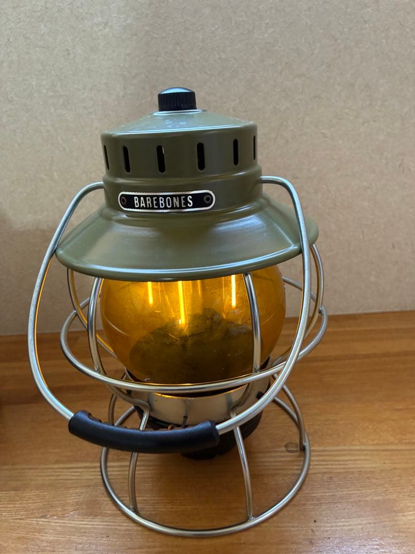 点灯確認済み　ベアボーンズ　レイルロードランタン　カーキ　アンバーホヤカスタム