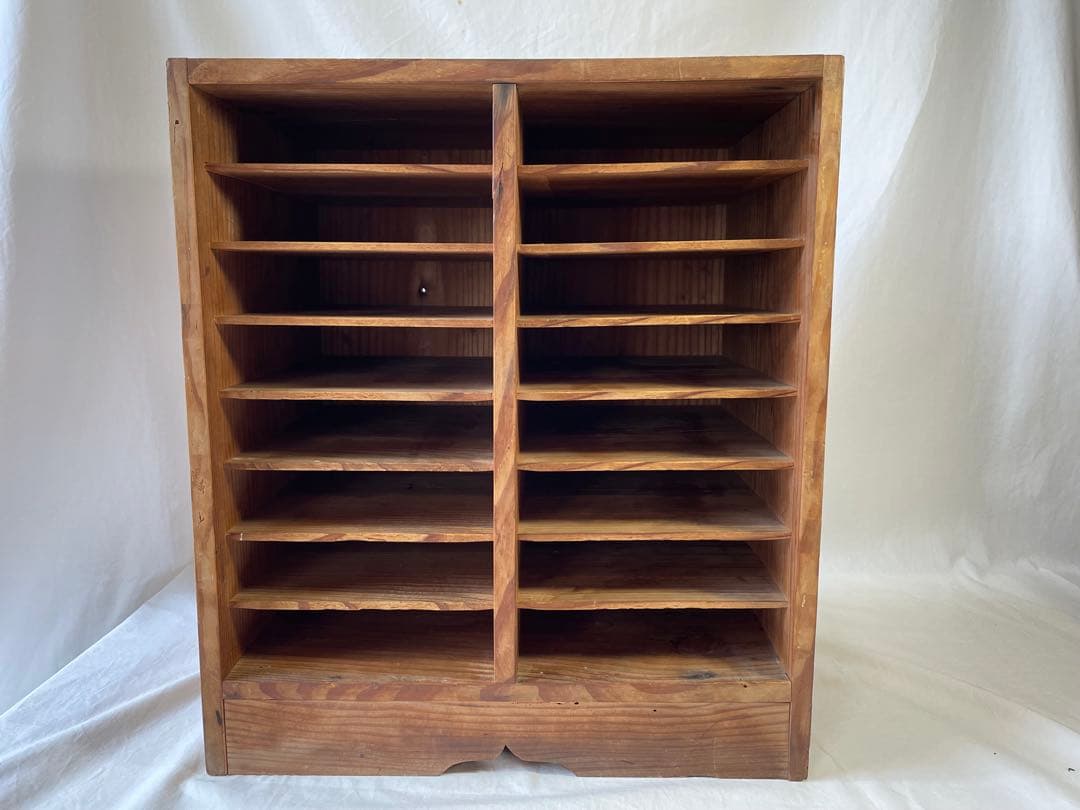 昭和レトロ　アンティーク家具　木製棚　書類棚