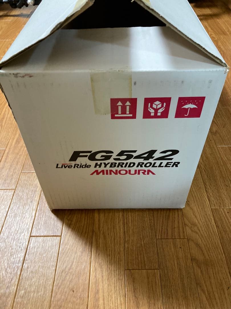 ロードバイク用ローラー ミノウラ FG542(マット、専用クリンチャータイヤ付)