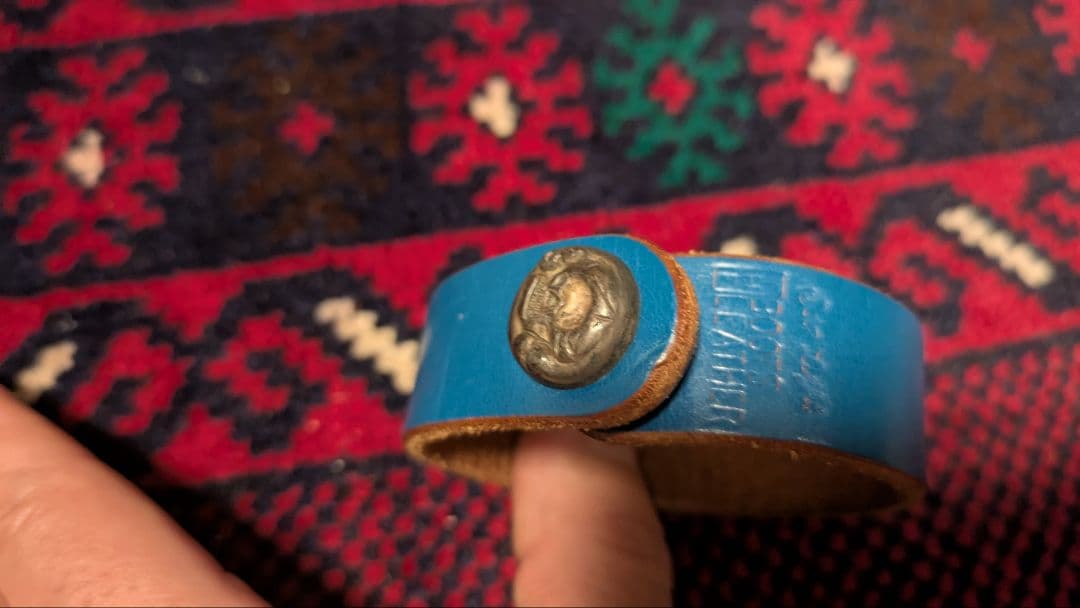 ストップライト　リストバンド