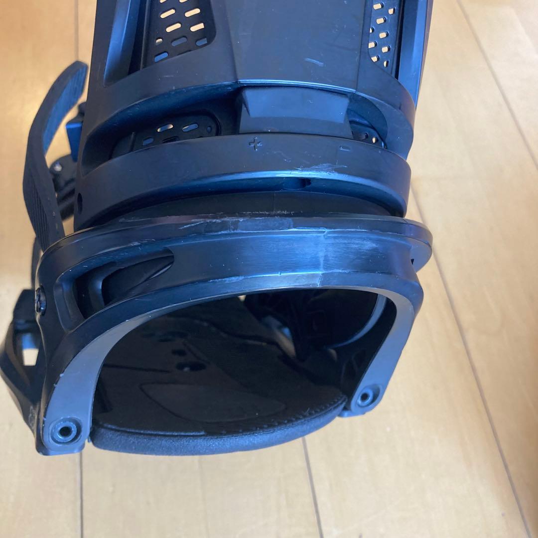 Burton Malavita est Mサイズ（Genesisストラップ）