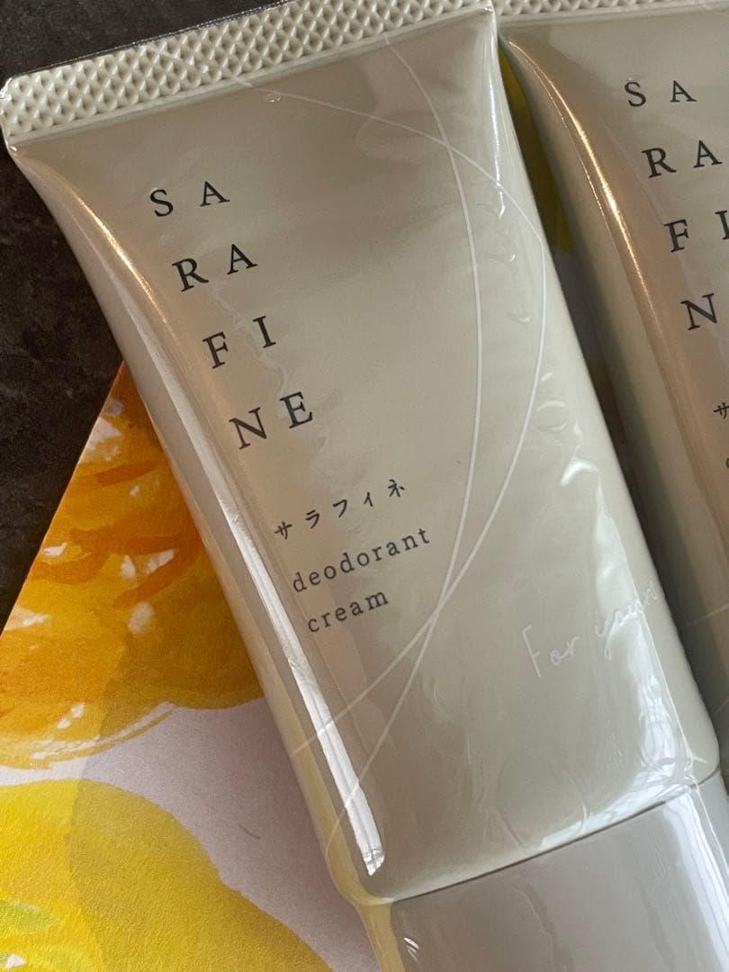 新品未使用SARAFINEデオドラントクリーム