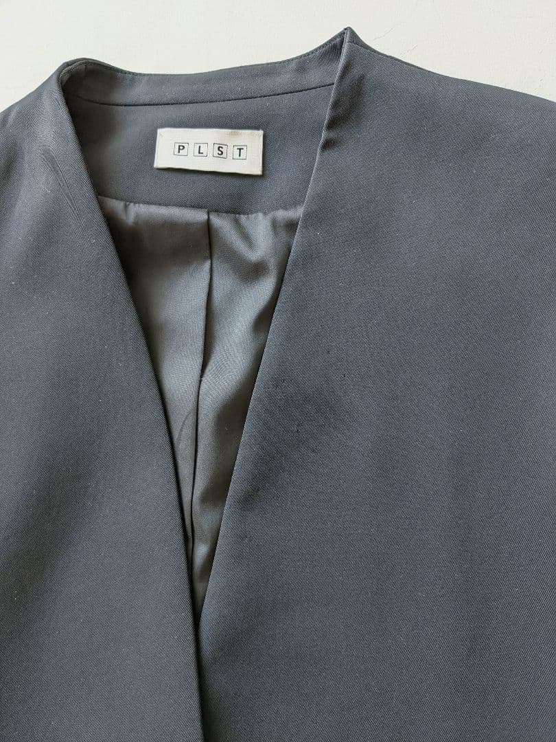 ★ご成約のお品物★　プラステ　パンツスーツ　黒М