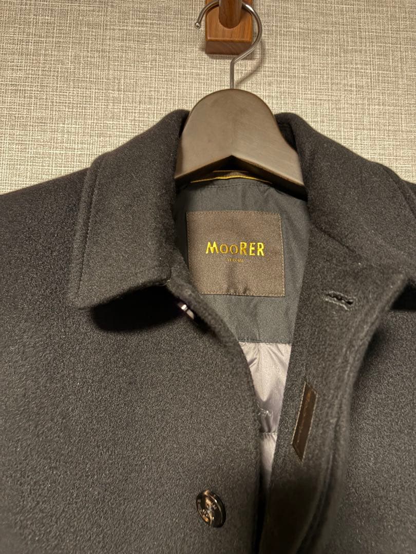 MOORER ブラック ステンカラーダウンコート VERGA-LE