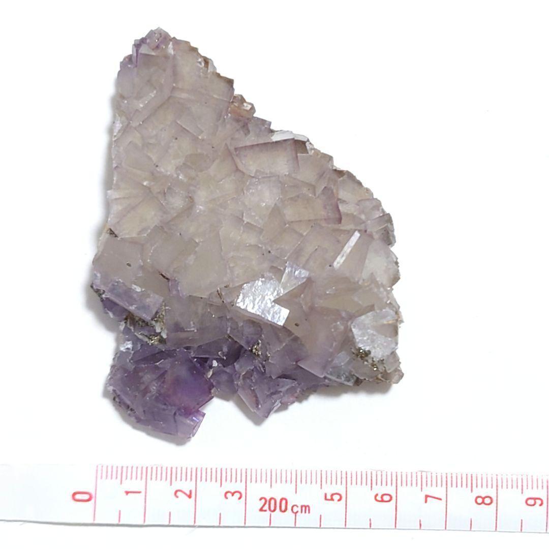 フローライト 46：ヤオガンシャン（満天星 / パイライト共生）