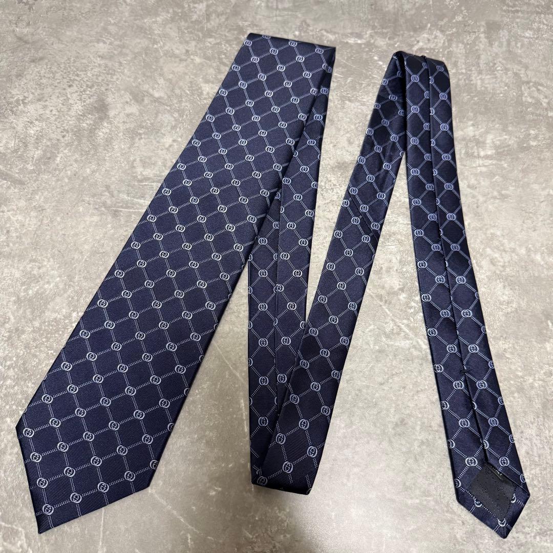 未使用級 GUCCI グッチ ネクタイ インターロッキング GG柄 ネイビー 紺