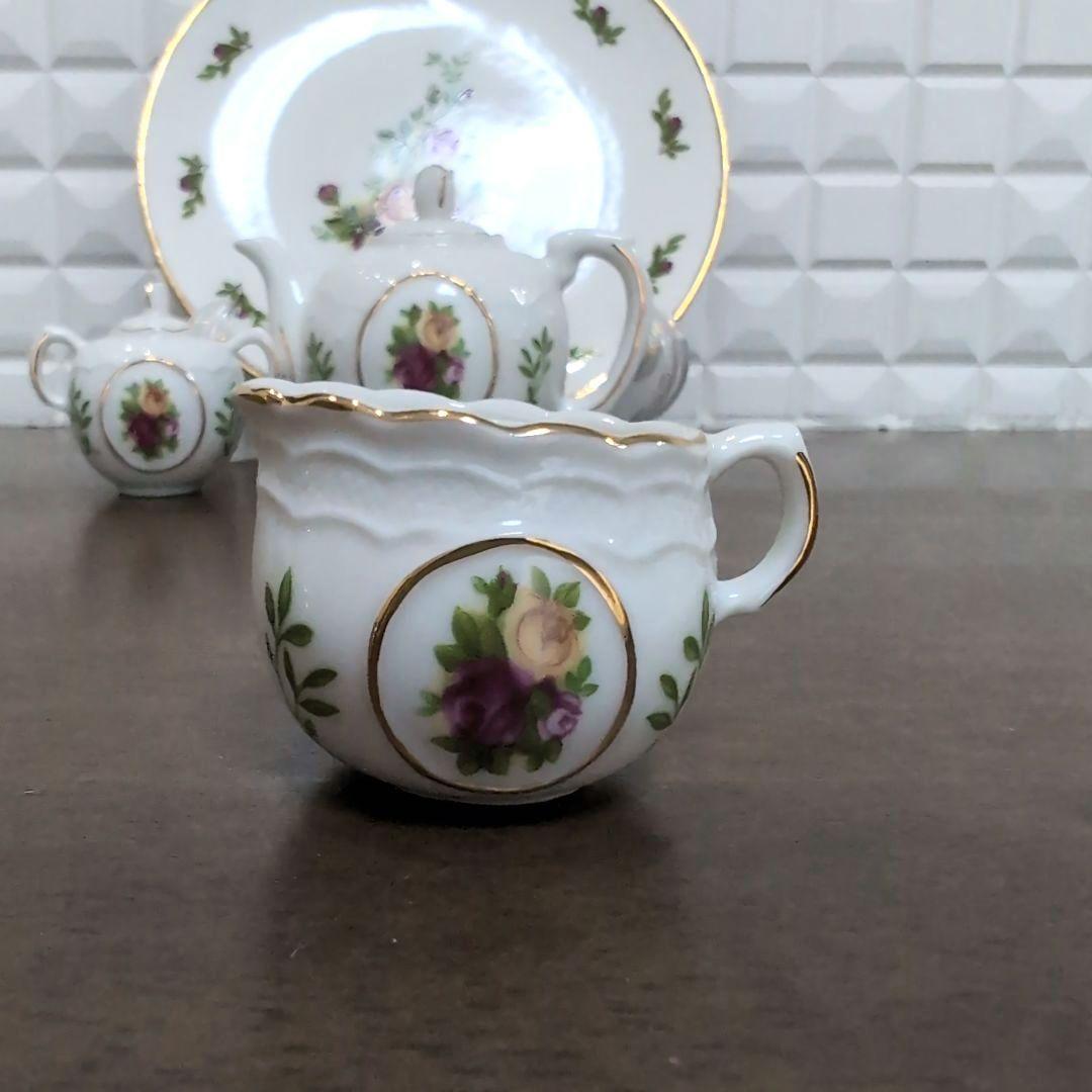 【訳あり】ロイヤル・アルバート　ミニチュアティーセット