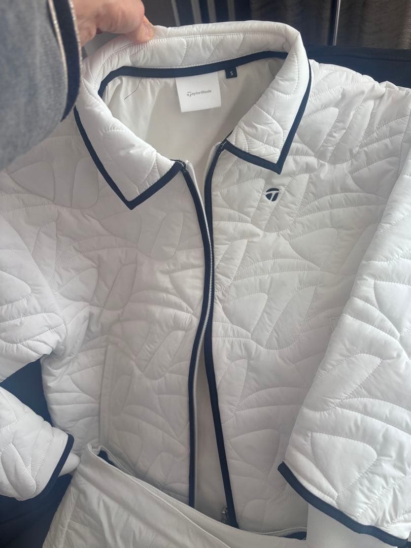 2025年秋冬モデル　テーラーメイド Taylor Made ゴルフジャケット