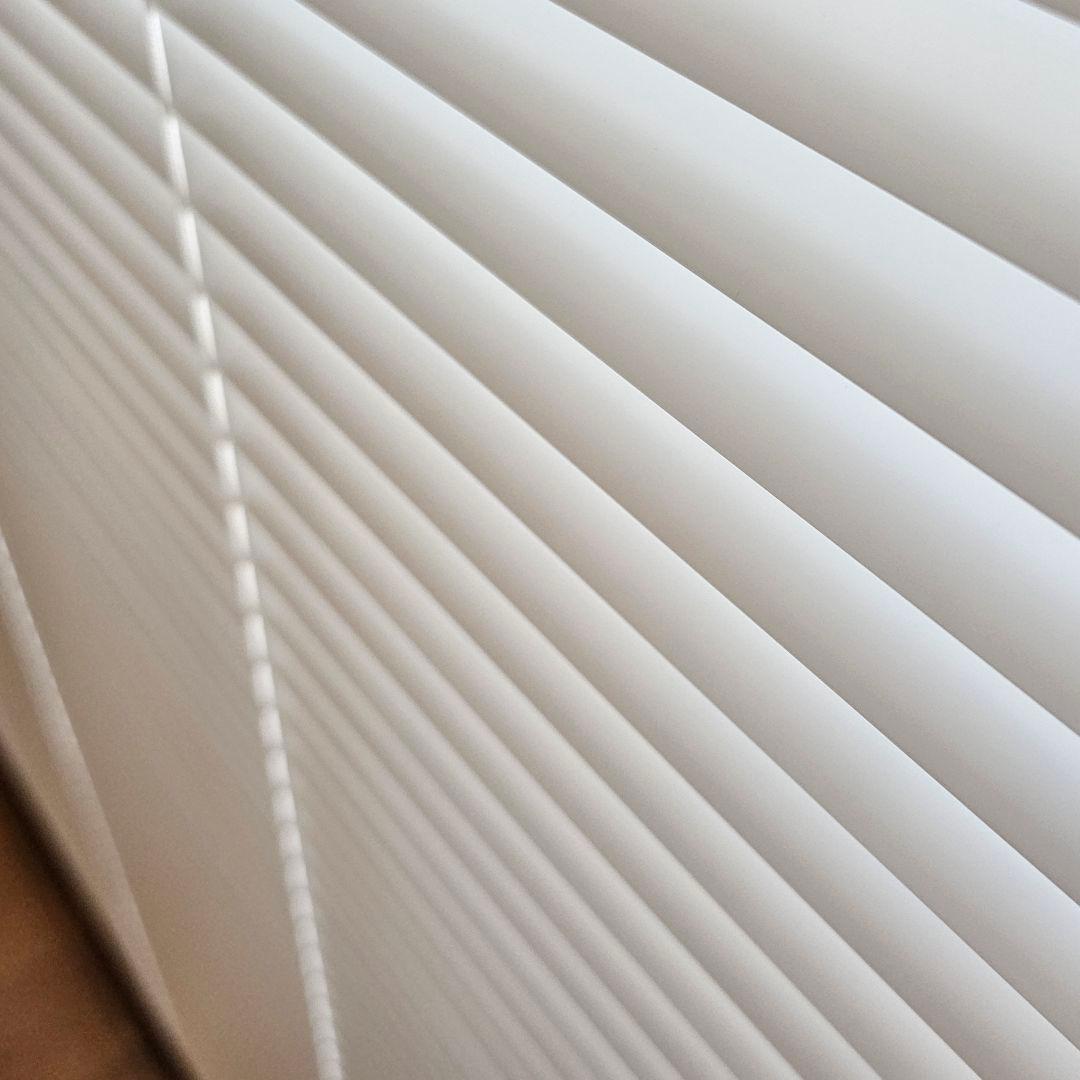 【匿名配送】ニトリ 白 アルミニウム ブラインド BL-25 ワンポールタイプ