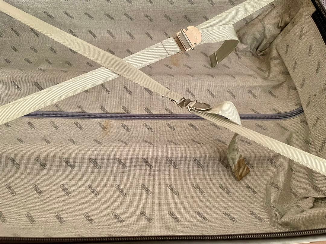 RIMOWA リモワ　キャリーケース