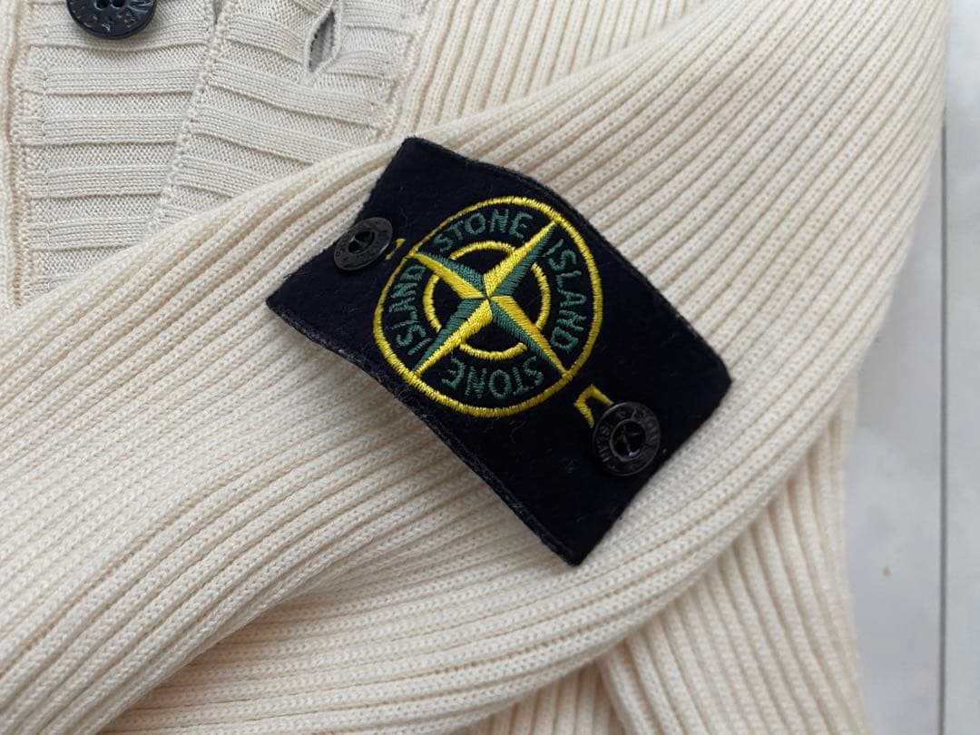 STONE  ストーンアイランドフード付きカーディガン