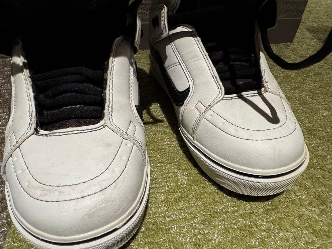 え*つ様 VANS スノーボードブーツ HI-STANDARD OGホワイト 2