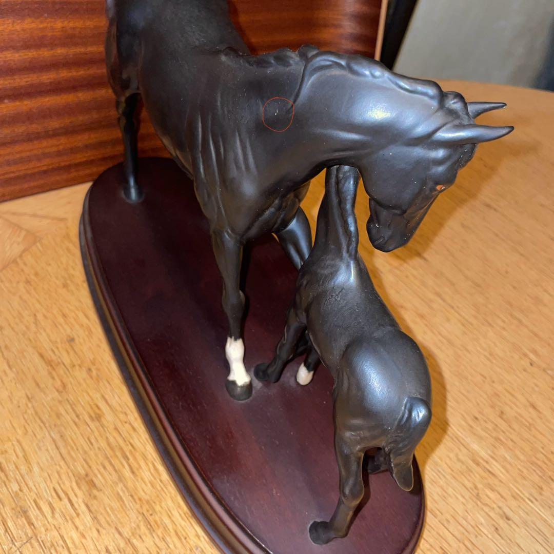 ロイヤルドルトン　馬　置物　 Black Beauty ＆ Foal
