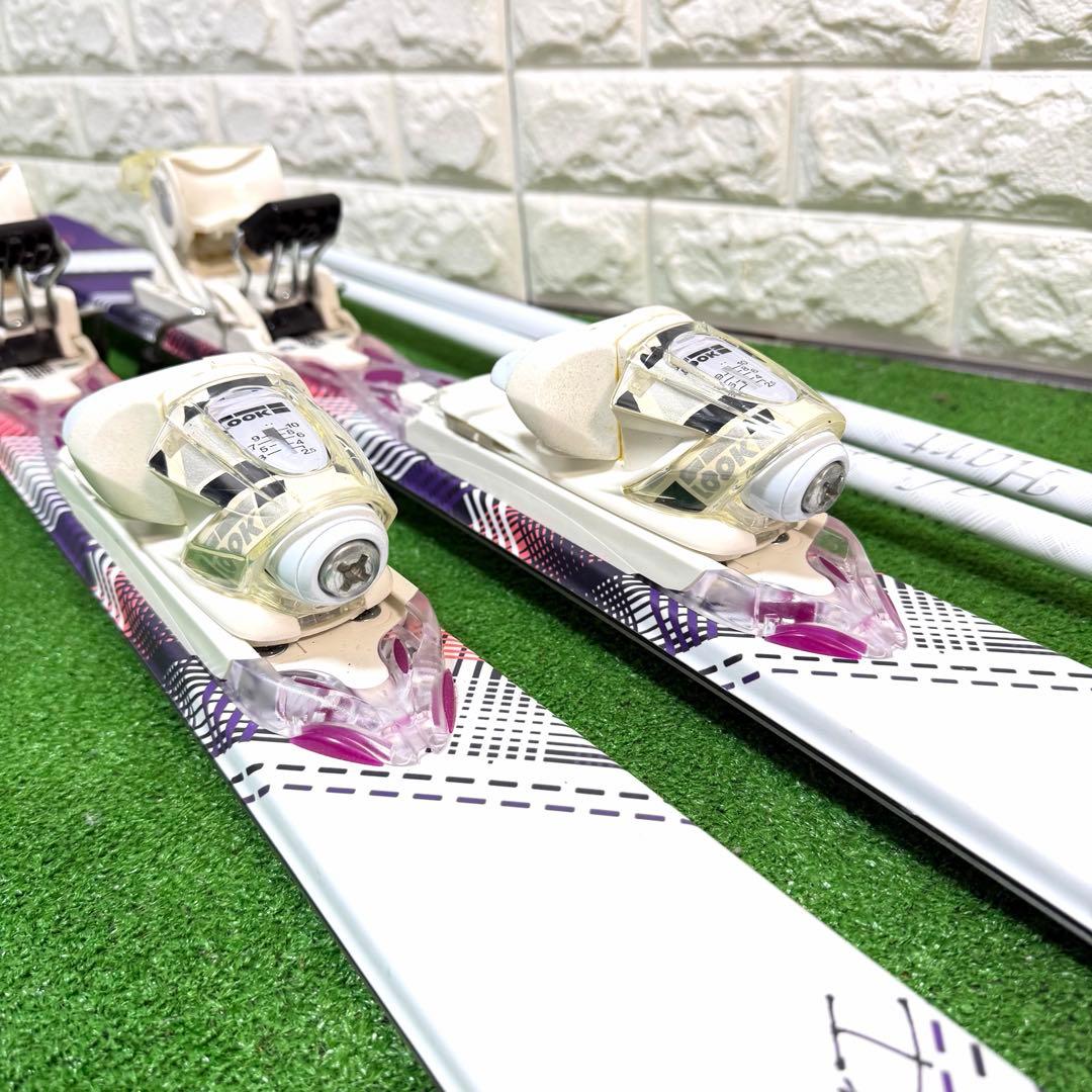 美品　Hart 140 ジュニア　レディース　スキー　ステッキ付　グラフィック