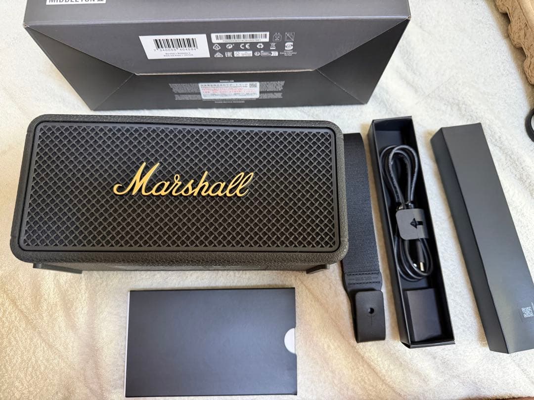 超美品 Middleton II Black and Brass