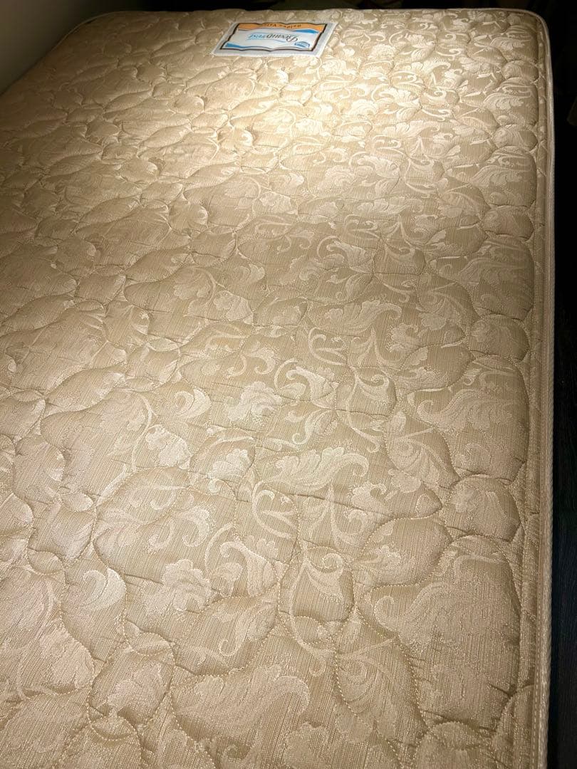 【ゆうとん】Simmonsビューティレスト セミダブル マットレス