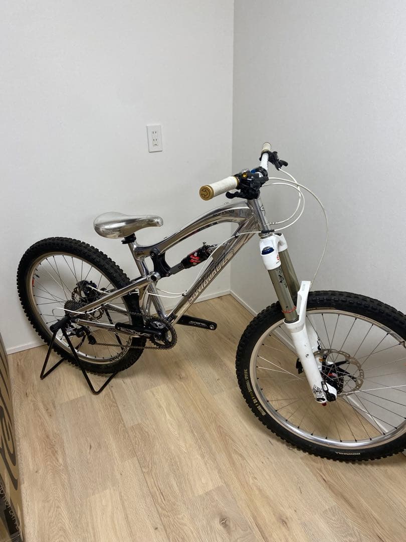 SANTA CRUZ NOMAD サンタクルーズ　ノマド　26インチ　Sサイズ