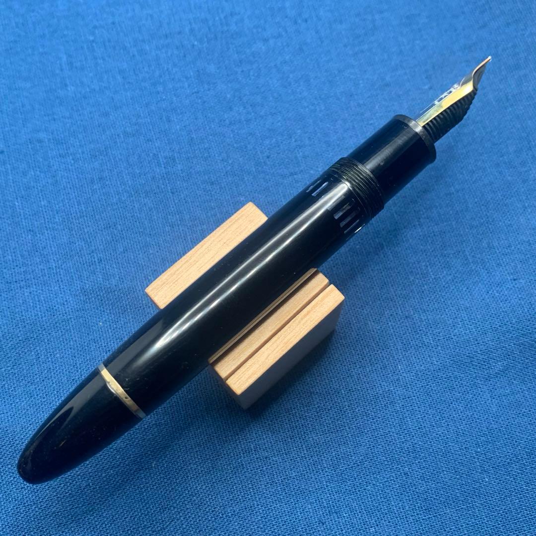 モンブラン　149 中白18K F ヘミングウェイ芯　マイスターシュテュック