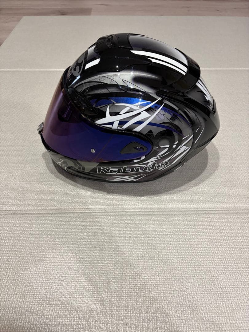 【極美品】Kabuto F-17 ネビュラ