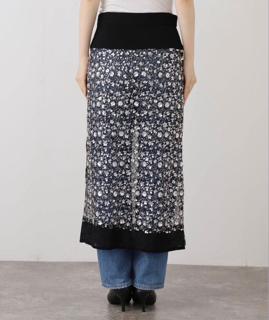 ＜Chika Kisada＞フラワー スパンコール スカート