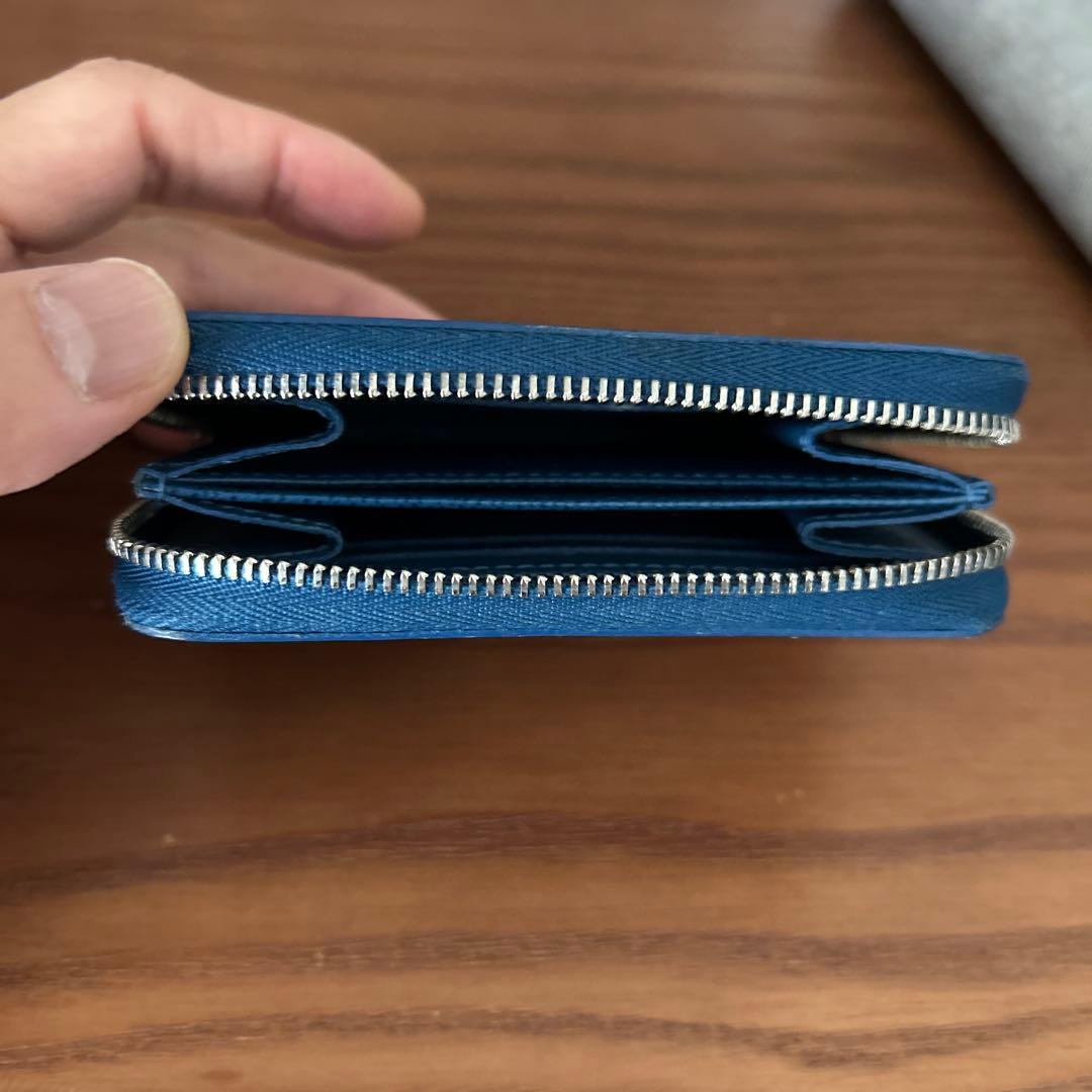 値下げ。ルイヴィトン　エピ　ラウンドジップケース