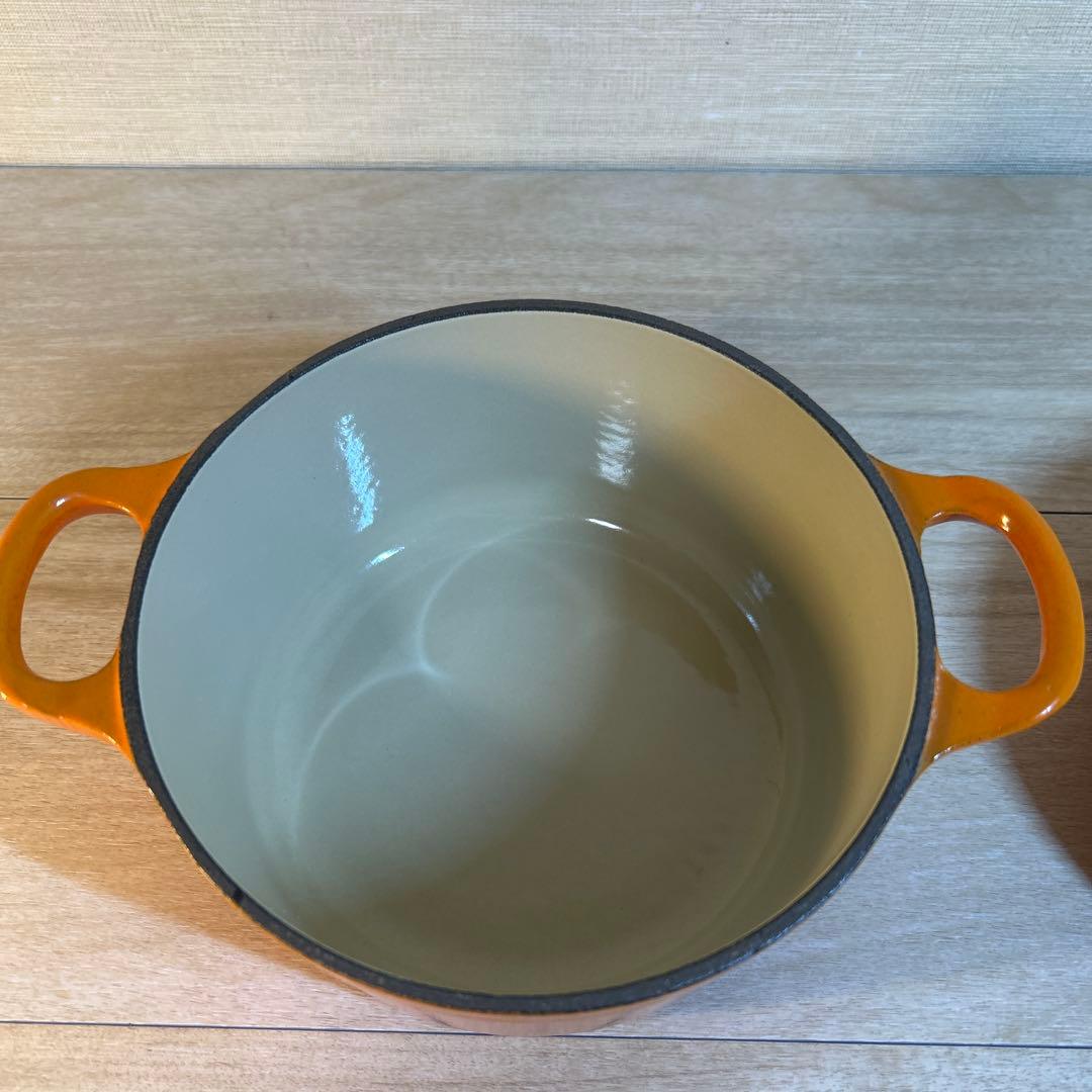 ルクルーゼ　ココットロンド　16cm オレンジ　両手鍋　鍋