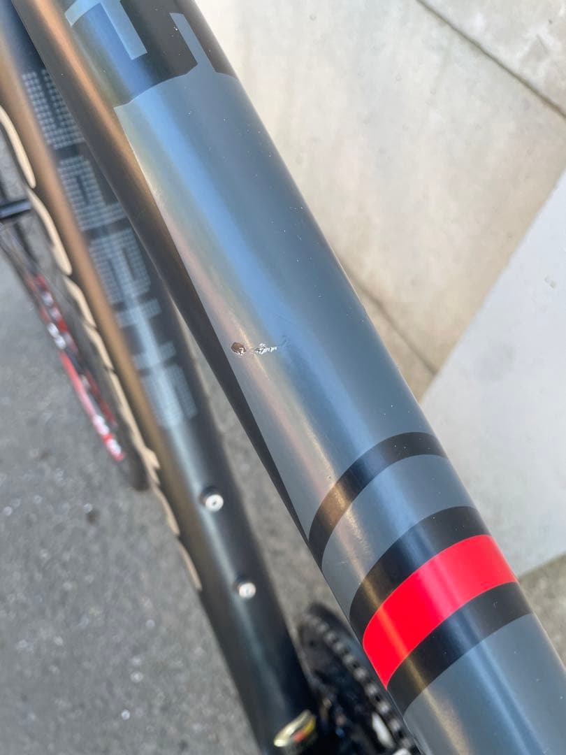 【超美・1点傷】コラテック　SHAPE URBAN 24速　クロスバイク　440