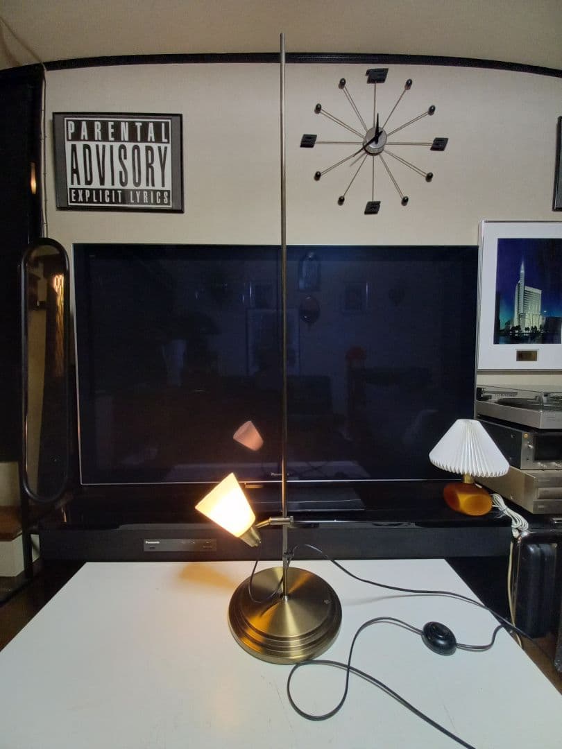 ヴィンテージ　シック　モダン　真鍮　フレーム　摺り硝子　シェード　フロアランプ