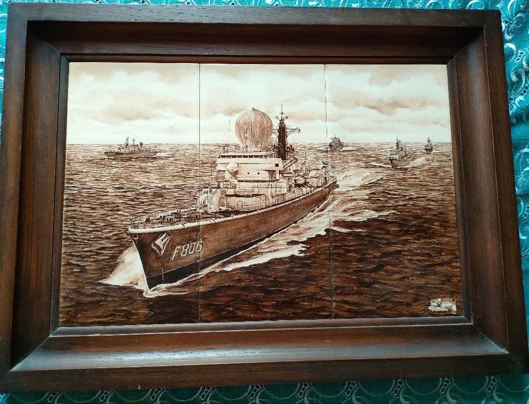 タイル陶器(オランダ海軍F806)【配送日条件あり】