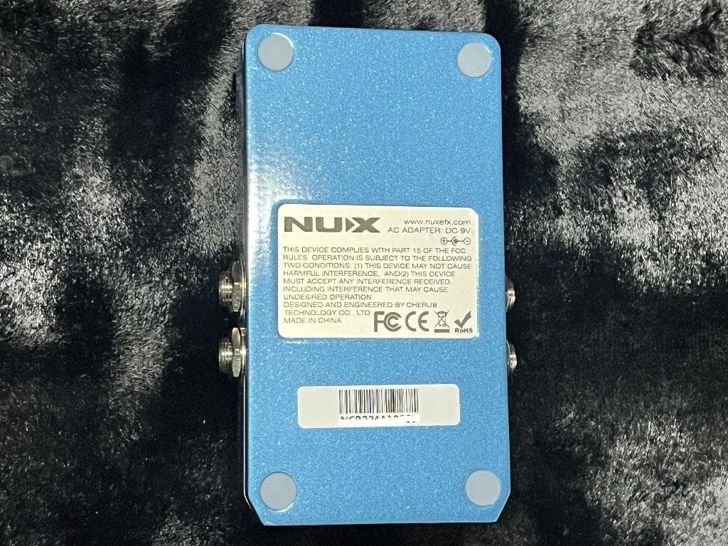 新品　NUX Verb Core Deluxe Reverb Pedal