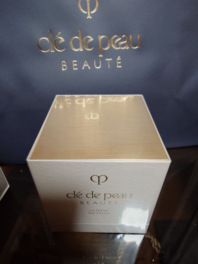 クレドポーボーテ ラクレーム 30g クリーム