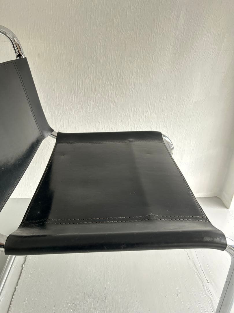 マルトスタム　カンチレバー　本革製　イタリア製　チェア　リプロダクト　❸