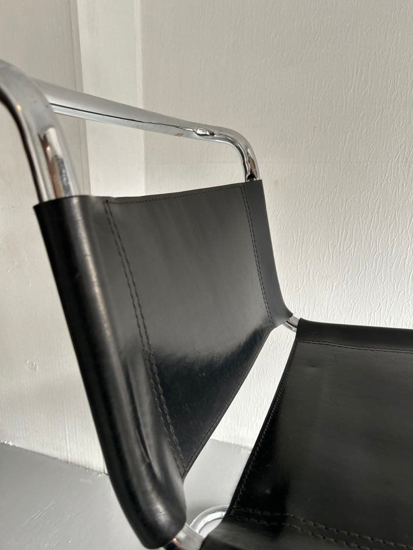 マルトスタム　カンチレバー　本革製　イタリア製　チェア　リプロダクト　❸