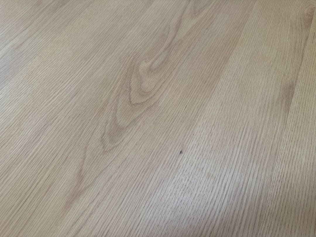 木製天板の正方形センターテーブル