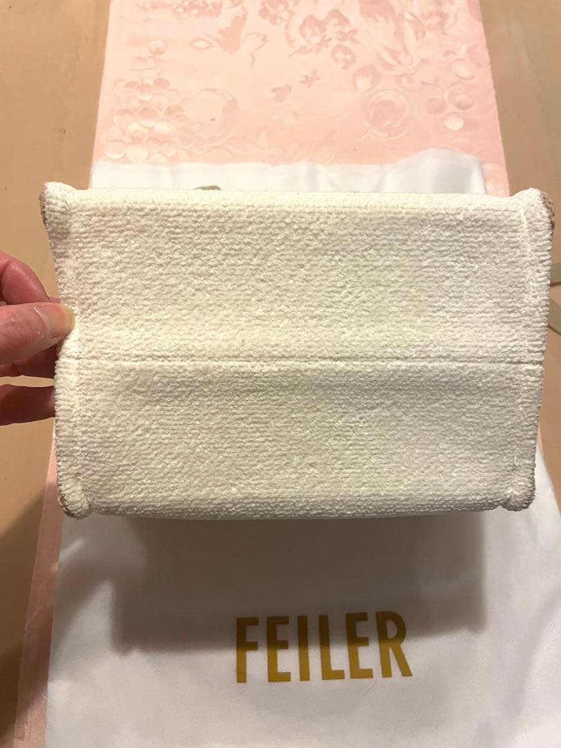 ⭐︎新品.未使用⭐︎ フェイラー　　　　　　　　　　ユニカラーバッグ　プレゼント包装