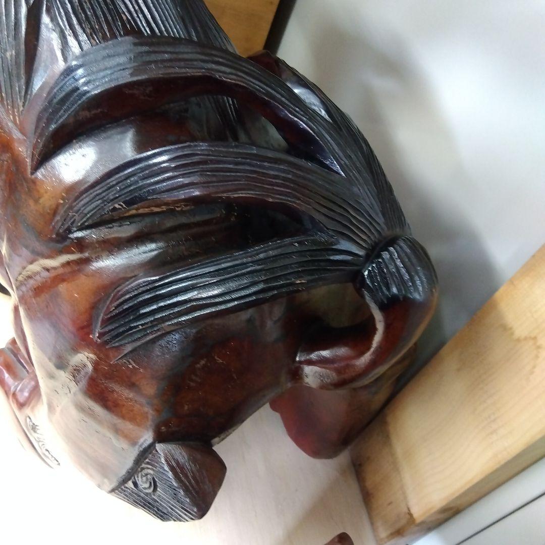 木製玉乗り獅子彫刻 　左玉乗り　②　厄除け